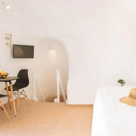 Villa Athiri By A Terre Cave