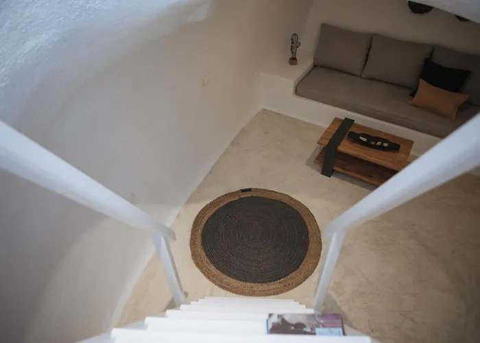 Athiri By A Terre Cave Villa