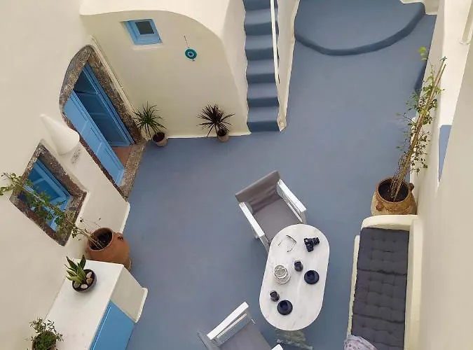 Athiri By A Terre Cave